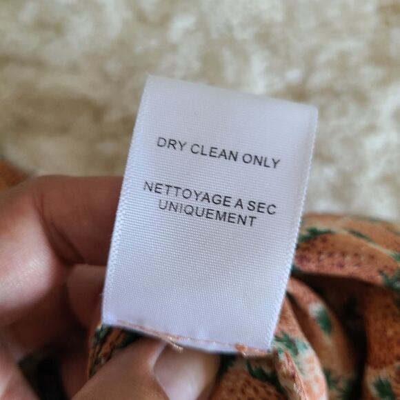 Joie Barnaby Orange Brown Green Pineapple Print Silk Shorts Size 4 - Picture 6 of 12